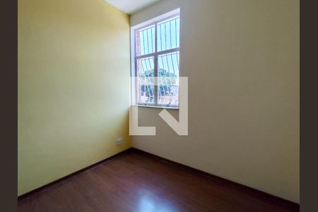 Apartamento à venda com 2 quartos, 56m² em Santa Tereza, Belo Horizonte