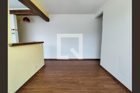 Apartamento à venda com 2 quartos, 56m² em Santa Tereza, Belo Horizonte