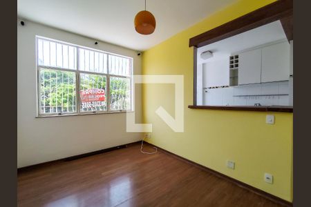 Apartamento à venda com 2 quartos, 56m² em Santa Tereza, Belo Horizonte