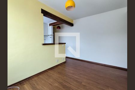 Apartamento à venda com 2 quartos, 56m² em Santa Tereza, Belo Horizonte