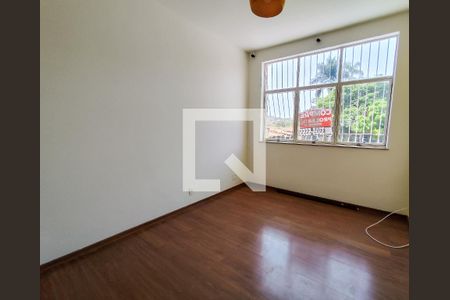 Apartamento à venda com 2 quartos, 56m² em Santa Tereza, Belo Horizonte