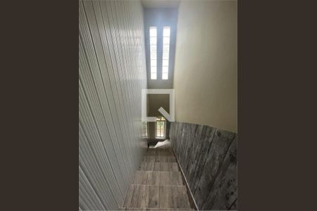 Casa à venda com 3 quartos, 236m² em Centro, Diadema