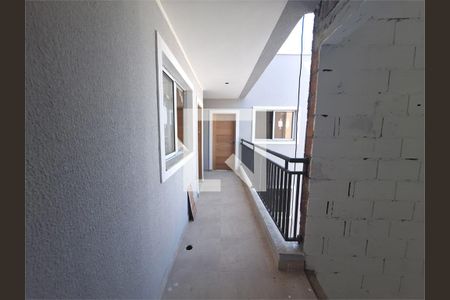 Apartamento à venda com 2 quartos, 37m² em Vila Nivi, São Paulo