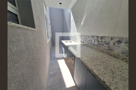 Apartamento à venda com 2 quartos, 37m² em Vila Nivi, São Paulo