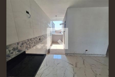 Apartamento à venda com 2 quartos, 37m² em Vila Nivi, São Paulo