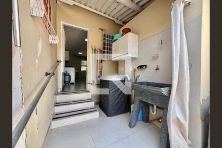 Casa à venda com 3 quartos, 118m² em Vila Teixeira, Campinas