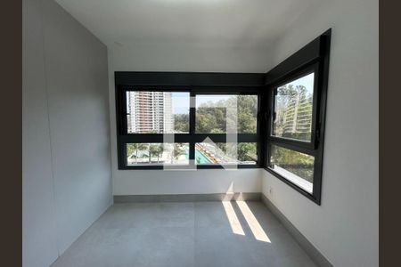 Apartamento à venda com 3 quartos, 142m² em Vila Cordeiro, São Paulo