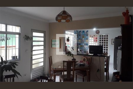 Casa à venda com 4 quartos, 220m² em Jardim das Flores, Osasco