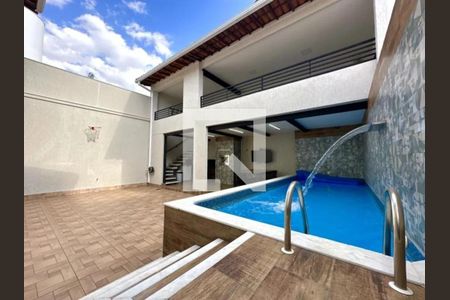 Casa à venda com 4 quartos, 300m² em Castelo, Belo Horizonte