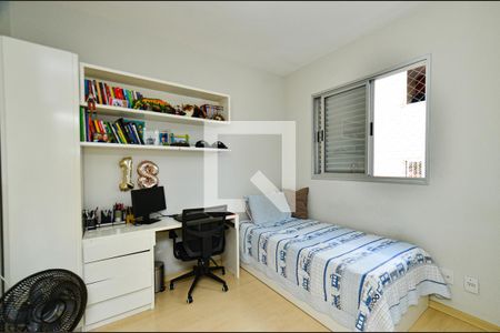 Quarto2 de apartamento à venda com 3 quartos, 90m² em Itapoã, Belo Horizonte