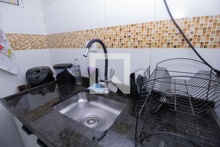 Sala e Cozinha de apartamento para alugar com 2 quartos, 38m² em Vila Araguaia, São Paulo