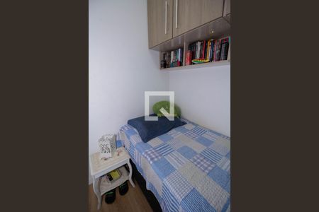 Quarto 1 de apartamento para alugar com 2 quartos, 38m² em Vila Araguaia, São Paulo