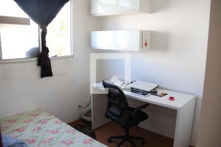 Quarto 1 de apartamento à venda com 2 quartos, 48m² em Califórnia, Contagem