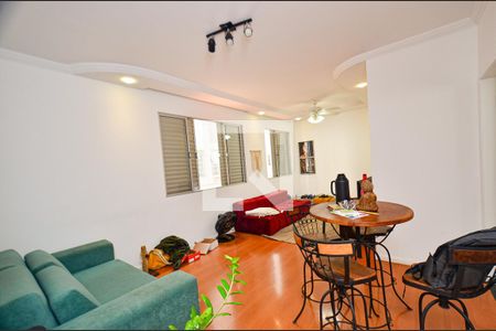 Sala 2 ambientes de apartamento à venda com 3 quartos, 140m² em Santa Tereza, Belo Horizonte