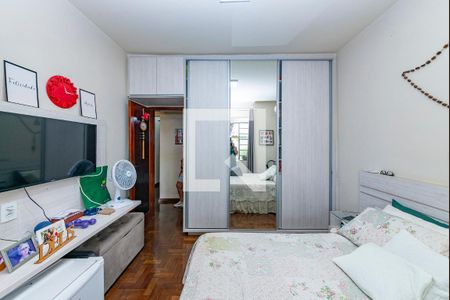 Quarto 1 de casa à venda com 3 quartos, 210m² em Barreiro, Belo Horizonte