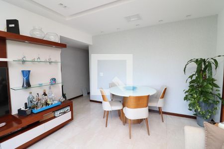 Sala de apartamento à venda com 2 quartos, 70m² em Jardim Guanabara, Rio de Janeiro