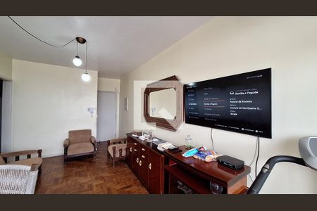 Sala de apartamento para alugar com 4 quartos, 84m² em Cidade Ocian, Praia Grande