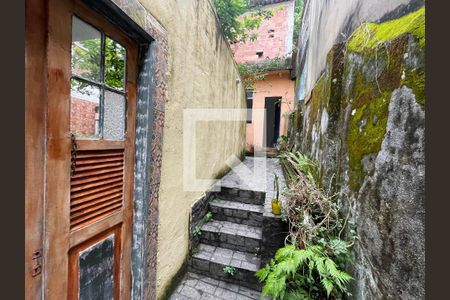 Entrada de casa para alugar com 1 quarto, 23m² em Tijuca, Rio de Janeiro