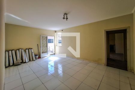 Sala de casa para alugar com 3 quartos, 146m² em Vila Monumento, São Paulo