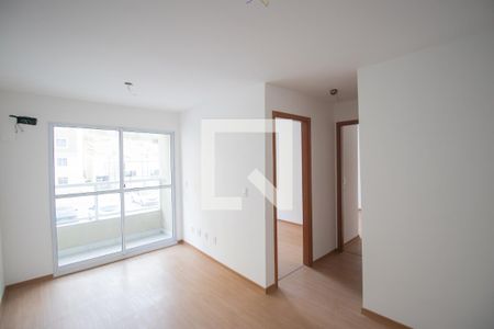 Sala de apartamento para alugar com 2 quartos, 47m² em Alcântara, São Gonçalo