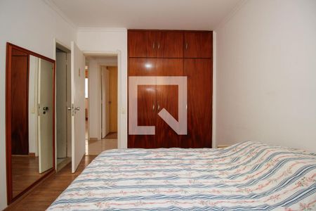 Suíte de apartamento à venda com 3 quartos, 130m² em Pinheiros, São Paulo