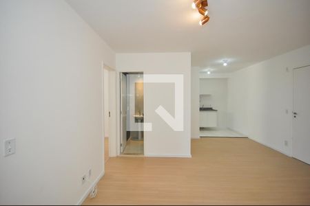 Sala de apartamento para alugar com 2 quartos, 55m² em Jardim Monte Alegre, Taboão da Serra