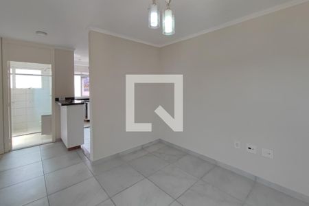 Sala de apartamento para alugar com 2 quartos, 47m² em Jardim do Lago Continuação, Campinas