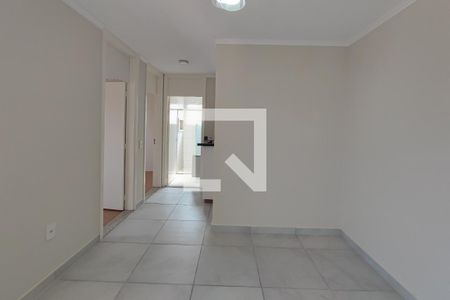 Sala de apartamento para alugar com 2 quartos, 47m² em Jardim do Lago Continuação, Campinas