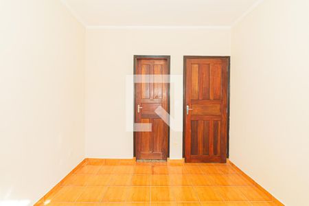 Quarto 2 de casa para alugar com 2 quartos, 110m² em Parque Vitória, São Paulo