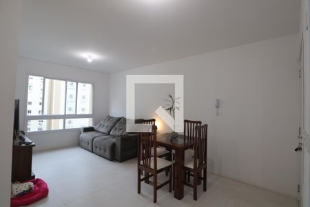 Sala de apartamento para alugar com 3 quartos, 76m² em Marechal Rondon, Canoas