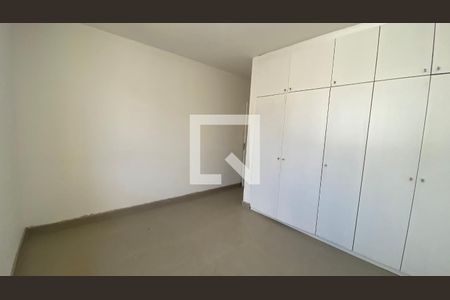 Quarto Suíte de apartamento para alugar com 3 quartos, 120m² em Coração de Jesus, Belo Horizonte