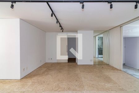 Sala 1 de apartamento à venda com 2 quartos, 170m² em Belvedere, Belo Horizonte