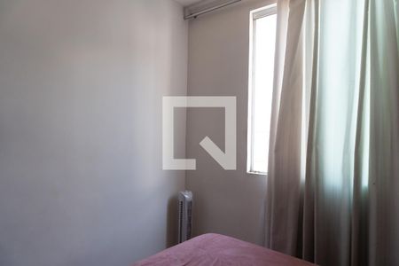 Quarto 1 de apartamento para alugar com 2 quartos, 46m² em Cabral, Contagem