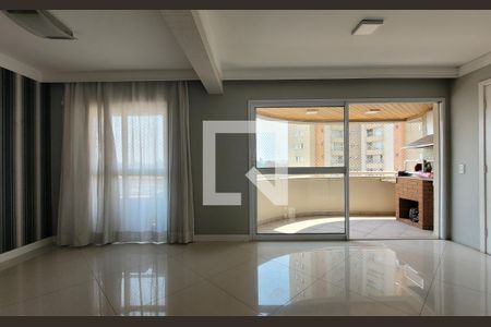 Apartamento à venda com 105m², 3 quartos e 2 vagasSala