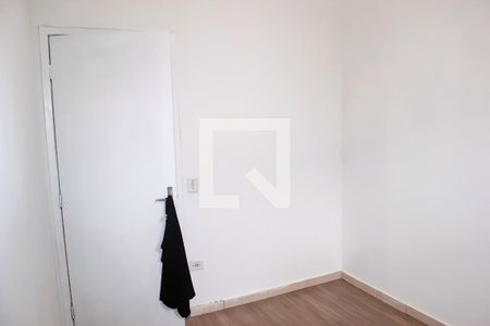 Quarto 2 de apartamento para alugar com 2 quartos, 46m² em Jardim Nova Cidade, Guarulhos