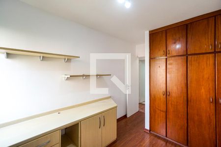 Quarto 01 de apartamento para alugar com 3 quartos, 77m² em Jardim Textil, São Paulo