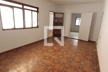 Sala de casa para alugar com 6 quartos, 270m² em Setor Bueno, Goiânia