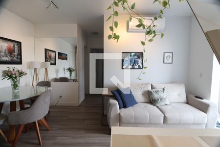 Sala de apartamento à venda com 2 quartos, 53m² em Fátima, Canoas