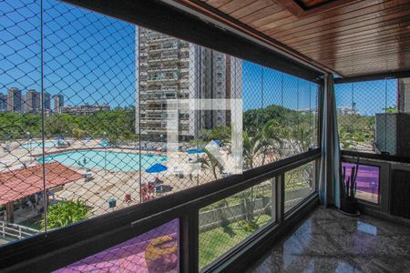 Varanda de apartamento para alugar com 2 quartos, 100m² em Barra da Tijuca, Rio de Janeiro