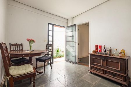 Sala de casa à venda com 3 quartos, 290m² em Vila Madalena, São Paulo