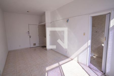 Quarto  de kitnet/studio para alugar com 1 quarto, 36m² em Laranjeiras, Rio de Janeiro