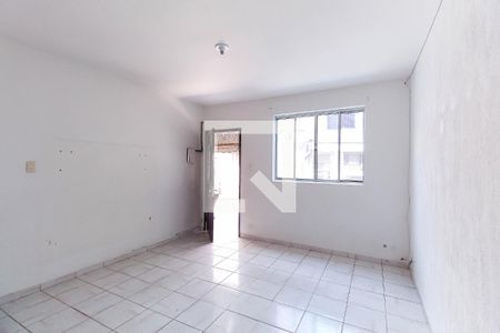 Sala de casa para alugar com 3 quartos, 100m² em Vila Bertioga, São Paulo