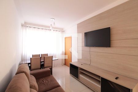 Sala de apartamento para alugar com 3 quartos, 80m² em Paquetá, Belo Horizonte