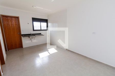 Sala e Cozinha de apartamento para alugar com 2 quartos, 39m² em Vila Ré, São Paulo