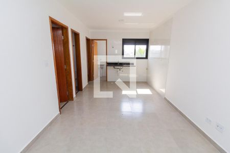 Sala e Cozinha de apartamento para alugar com 2 quartos, 40m² em Vila Ré, São Paulo