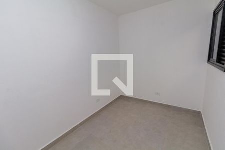 Quarto 2 de apartamento para alugar com 2 quartos, 40m² em Vila Ré, São Paulo