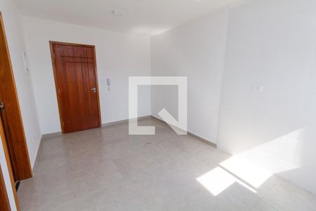 Sala e Cozinha de apartamento para alugar com 2 quartos, 40m² em Vila Ré, São Paulo