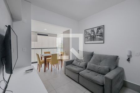 Apartamento para alugar com 33m², 1 quarto e 1 vagaSala