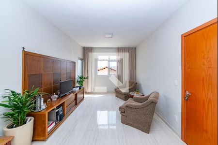 Sala de apartamento à venda com 3 quartos, 110m² em Estrela Dalva, Belo Horizonte