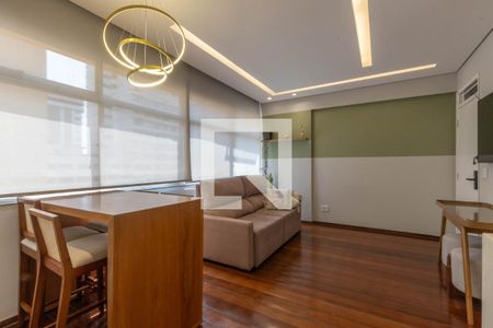 Sala de apartamento à venda com 3 quartos, 90m² em Funcionários, Belo Horizonte